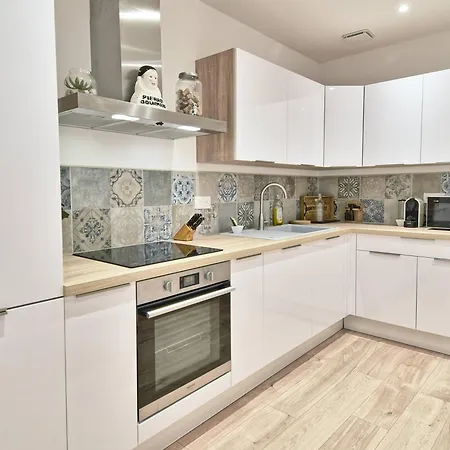 Joli T2 Au Vieux-Port - 1Er Etage Appartement La Ciotat Buitenkant foto