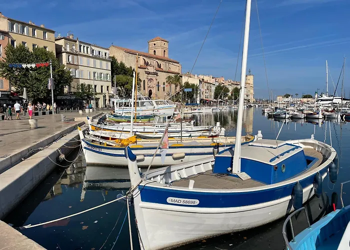 Joli T2 Au Vieux-Port - 1Er Etage